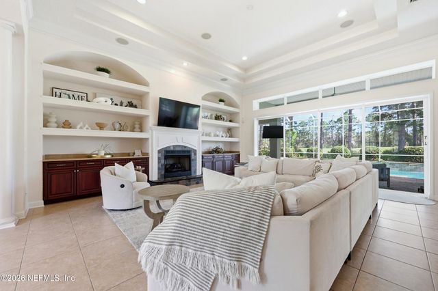 4141 EAGLE LANDING Parkway, Orange Park, FL 32065