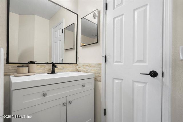 10310 WOODLEY POINT Road, Jacksonville, FL 32218