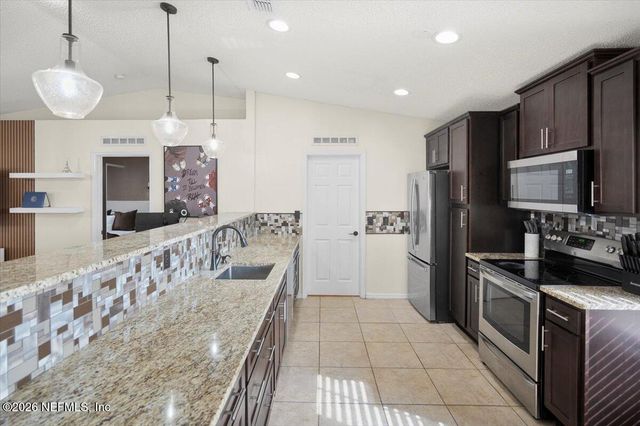 10310 WOODLEY POINT Road, Jacksonville, FL 32218