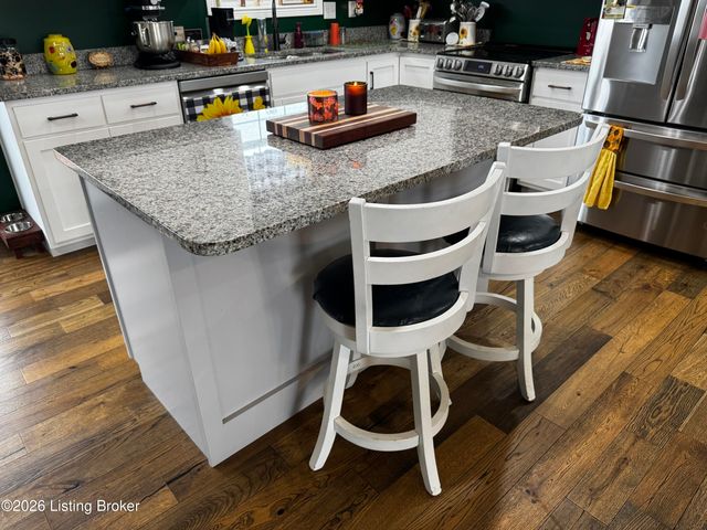 109 Gail Dr, Bardstown, KY 40004