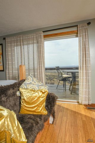 27927 CASCADE SPRINGS RD, Hot Springs, SD 57747