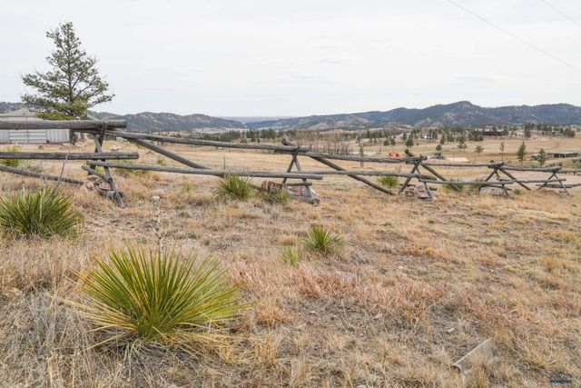 27927 CASCADE SPRINGS RD, Hot Springs, SD 57747