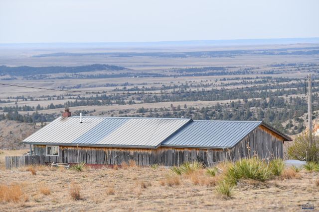 27927 CASCADE SPRINGS RD, Hot Springs, SD 57747