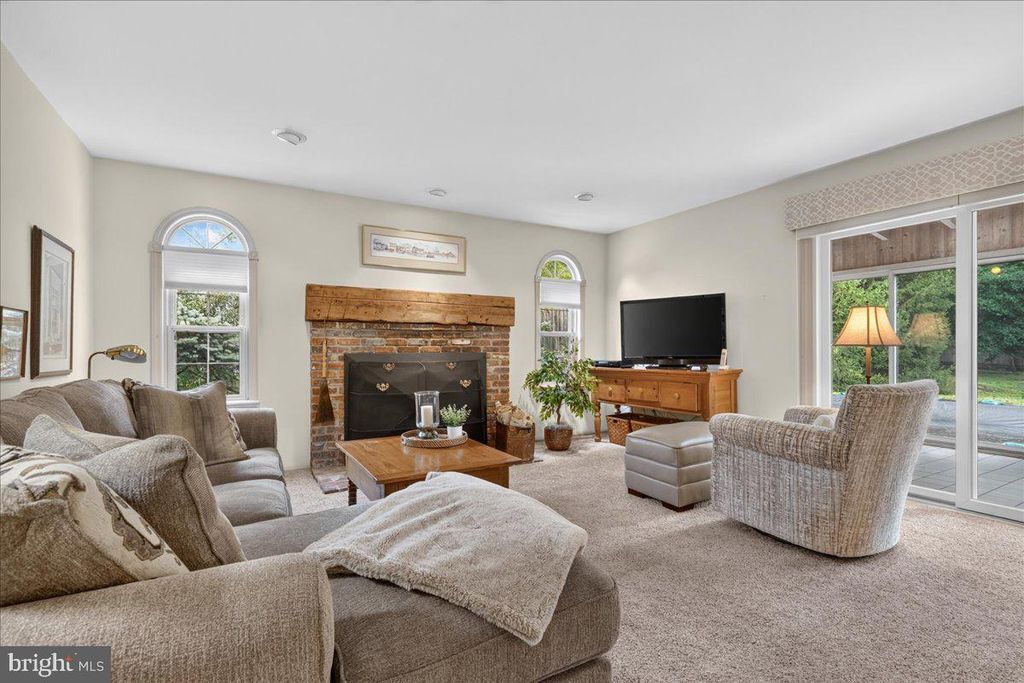 1230 HAWTHORNE LN, WEST CHESTER, PA 19380 — photo 5