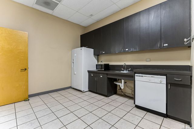 2014 S Hackberry, San Antonio, TX 78210