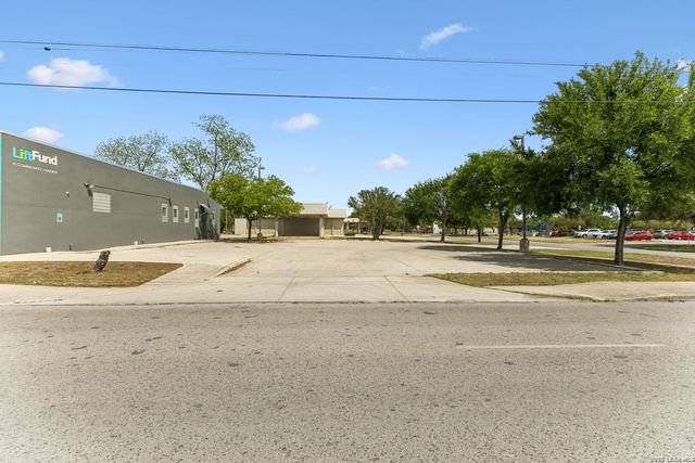 2014 S Hackberry, San Antonio, TX 78210