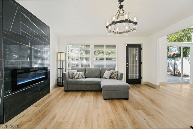 9733 Fern Canyon Avenue, Las Vegas, NV 89117