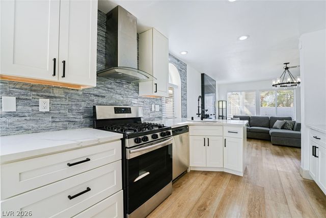 9733 Fern Canyon Avenue, Las Vegas, NV 89117