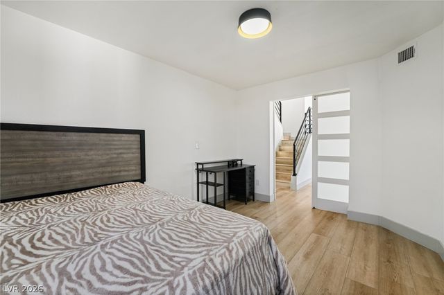 9733 Fern Canyon Avenue, Las Vegas, NV 89117