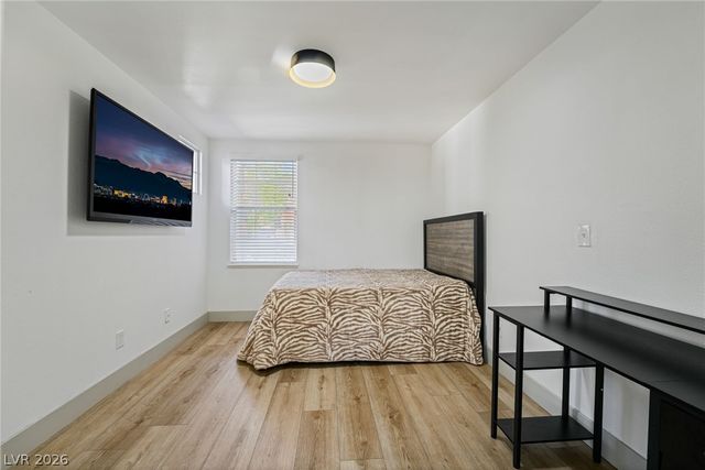 9733 Fern Canyon Avenue, Las Vegas, NV 89117