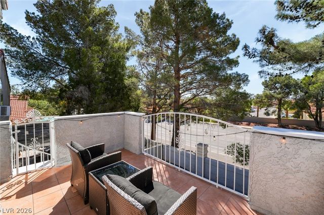 9733 Fern Canyon Avenue, Las Vegas, NV 89117