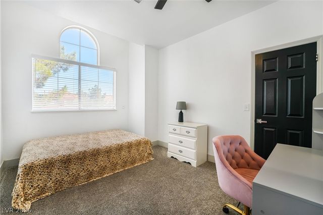 9733 Fern Canyon Avenue, Las Vegas, NV 89117