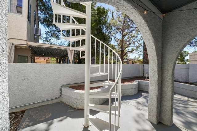 9733 Fern Canyon Avenue, Las Vegas, NV 89117