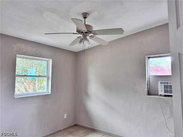 3268 C ST E na, Fort Myers, FL 33916