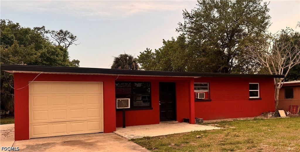 3268 C ST E na, Fort Myers, FL 33916