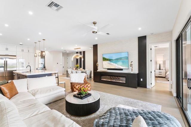 12490 Solana Bay Circle, Palm Beach Gardens, FL 33412