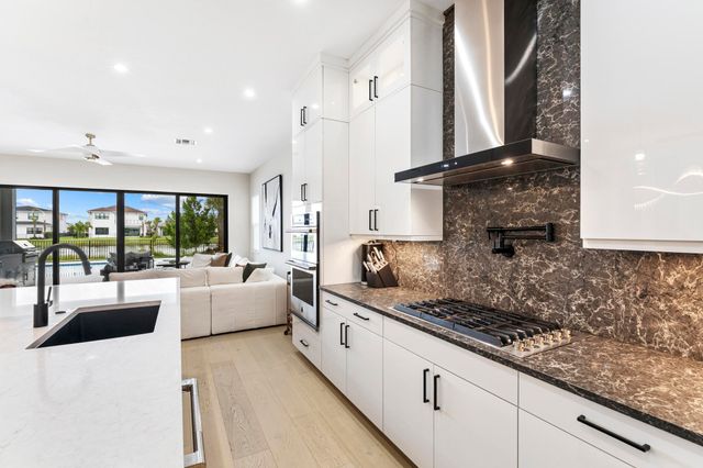 12490 Solana Bay Circle, Palm Beach Gardens, FL 33412