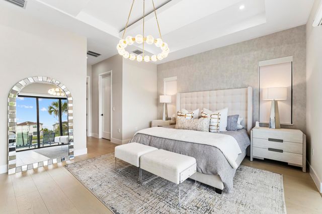 12490 Solana Bay Circle, Palm Beach Gardens, FL 33412