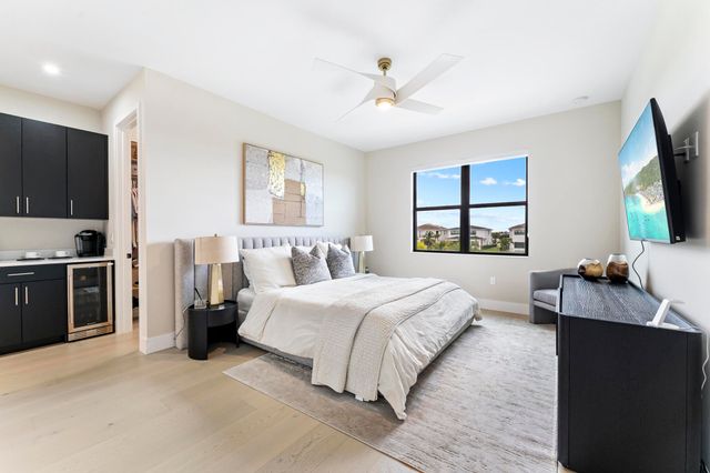 12490 Solana Bay Circle, Palm Beach Gardens, FL 33412