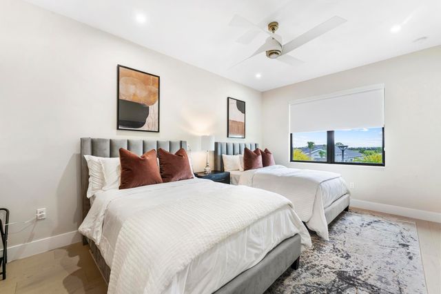 12490 Solana Bay Circle, Palm Beach Gardens, FL 33412