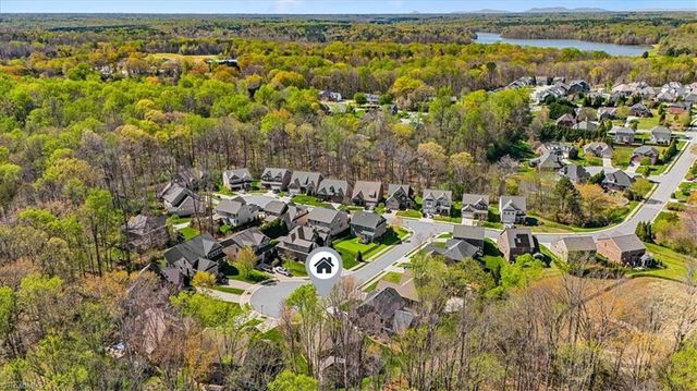 1802 Griffins Knoll Court, Greensboro, NC 27455