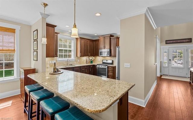 1802 Griffins Knoll Court, Greensboro, NC 27455