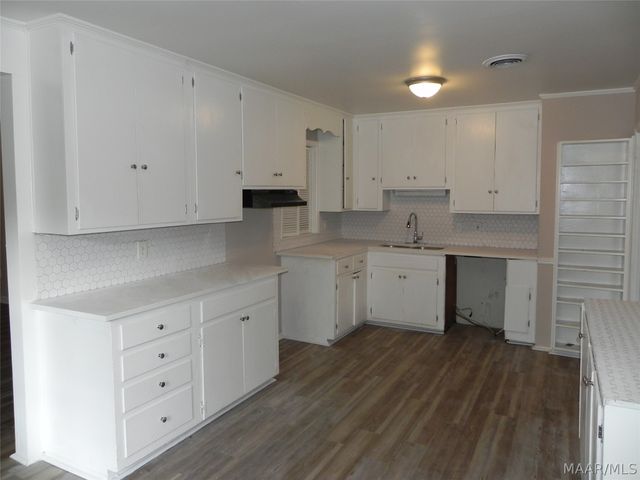 1728 Robison Hill Road, Montgomery, AL 36107