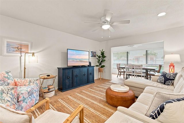 3868 CATALINA DRIVE, Bradenton, FL 34210