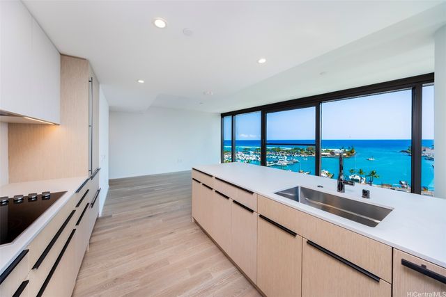 333 Ward Avenue 1303, Honolulu, HI 96814
