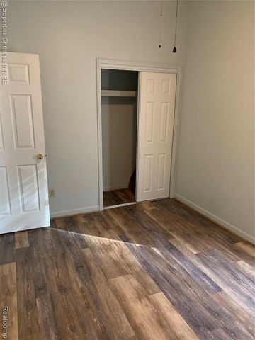 416 Lake Street, Howell, MI 48843