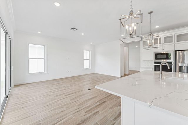 6754 SE Lost Pine Drive 20, Stuart, FL 34997