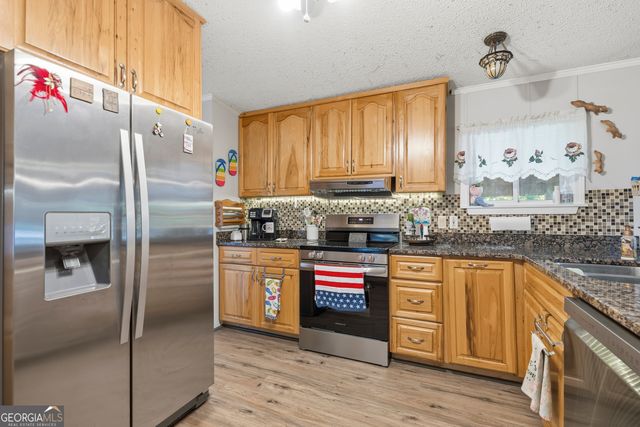102 Allens Alley, Eatonton, GA 31024