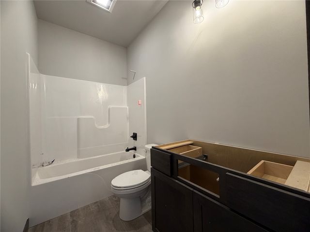 1210 Berkshire Lane, North Liberty, IA 52317