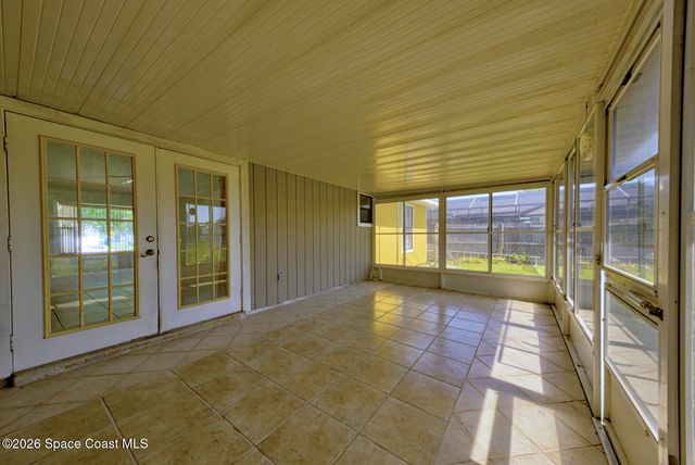 1085 Celle Avenue NW, Palm Bay, FL 32907