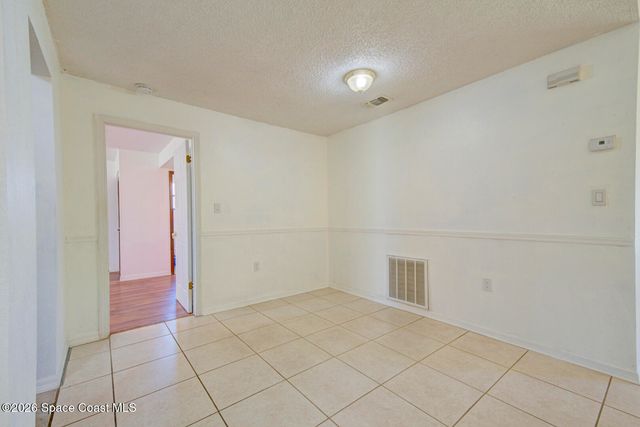 1085 Celle Avenue NW, Palm Bay, FL 32907