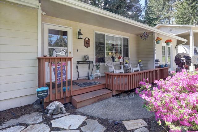 1720 E Saint Andrews Drive N, Shelton, WA 98584