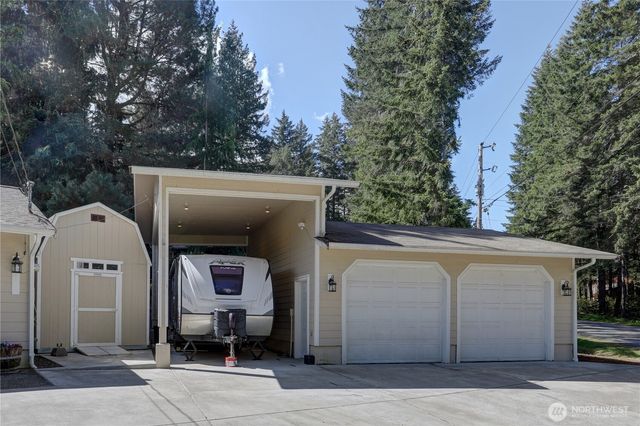 1720 E Saint Andrews Drive N, Shelton, WA 98584