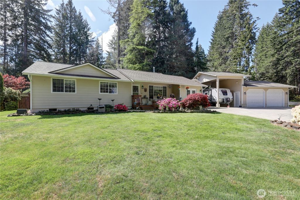 1720 E Saint Andrews Drive N, Shelton, WA 98584