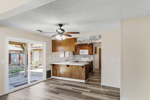 1246 Paseo Redondo Dr, Merced, CA 95348