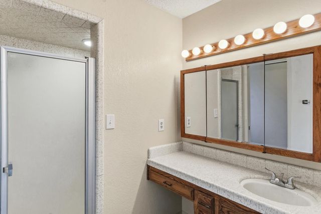 1246 Paseo Redondo Dr, Merced, CA 95348