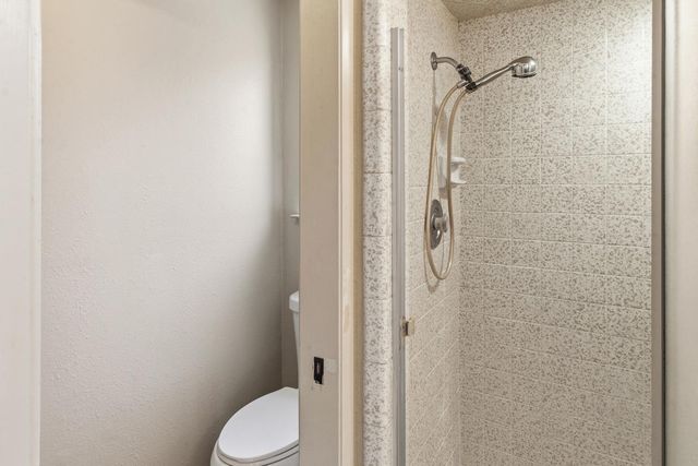 1246 Paseo Redondo Dr, Merced, CA 95348