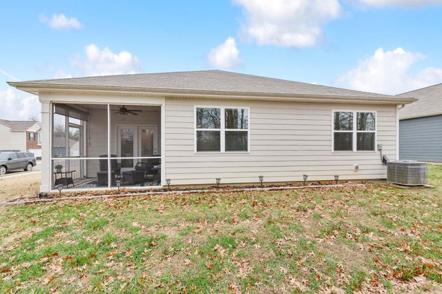 141 Olivia Cir, Chapel Hill, TN 37034