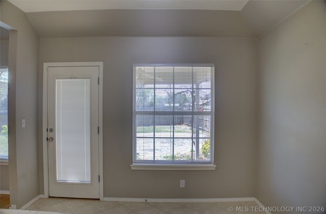 4812 S 195th East Avenue, Broken Arrow, OK 74014