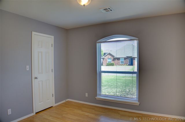 4812 S 195th East Avenue, Broken Arrow, OK 74014