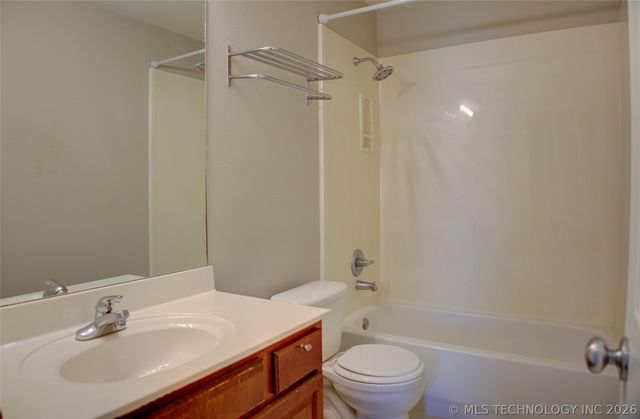 4812 S 195th East Avenue, Broken Arrow, OK 74014