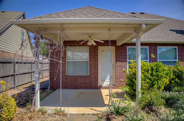 4812 S 195th East Avenue, Broken Arrow, OK 74014