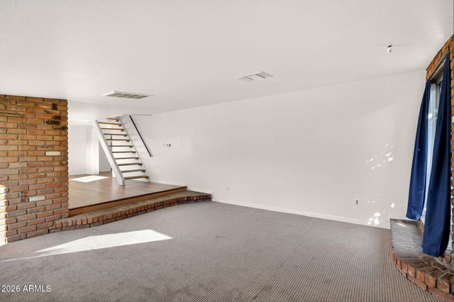 2142 W Meadow Drive, Phoenix, AZ 85023