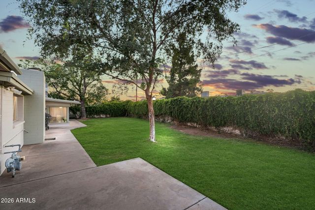 2142 W Meadow Drive, Phoenix, AZ 85023