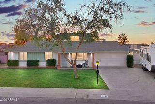 2142 W Meadow Drive, Phoenix, AZ 85023