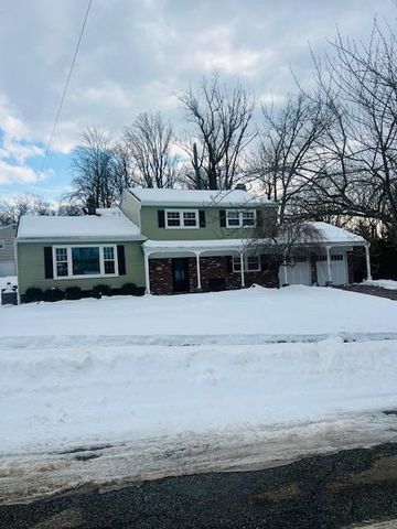 25 NATHAN WAY, Wayne, NJ 07470